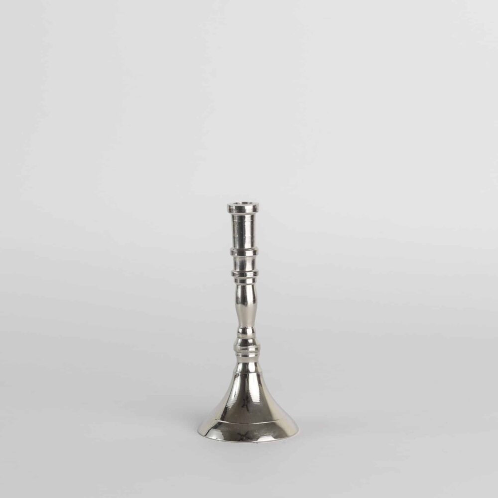 Nickel plated candlestick for 1 Silver candle